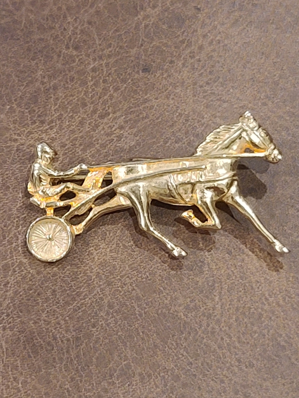 Vintage Gold-Tone Horse and Sulky Figural Brooch Harness Horse Racing 2"
